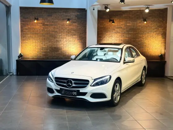 MERCEDES-BENZ C 200 2016