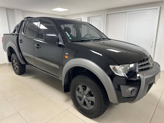 MITSUBISHI L200 OUTDOOR 2017