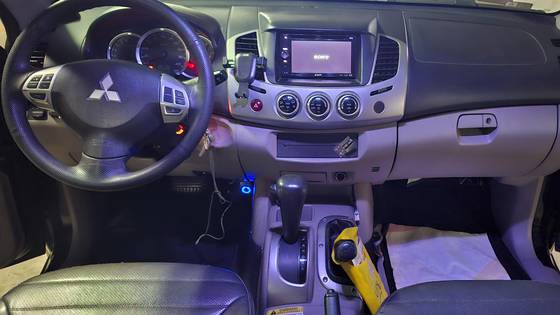 MITSUBISHI L200 TRITON 2013