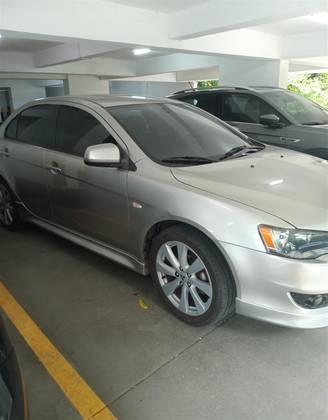 MITSUBISHI LANCER 2012