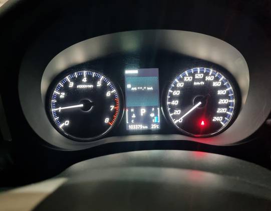 MITSUBISHI OUTLANDER 2015