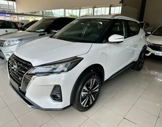 NISSAN KICKS 2024