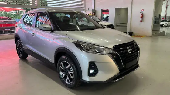 NISSAN KICKS 2024