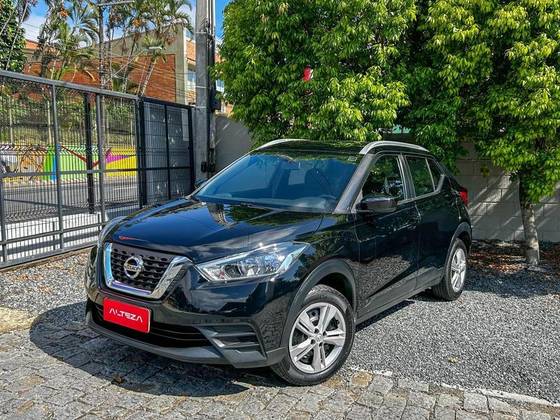 NISSAN KICKS 2018