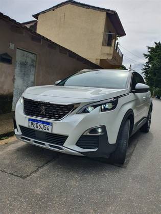 PEUGEOT 3008 2019