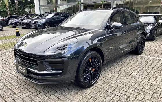 PORSCHE MACAN 2022
