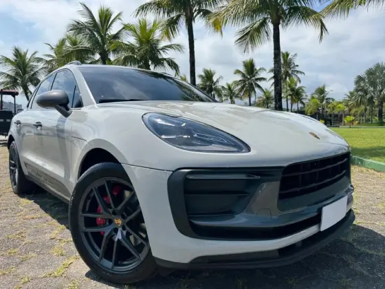 PORSCHE MACAN 2023