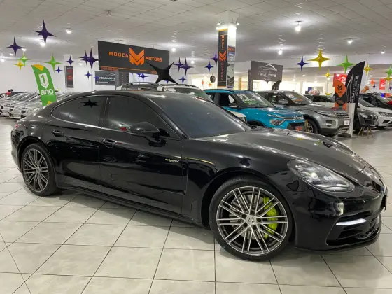 PORSCHE PANAMERA 2020