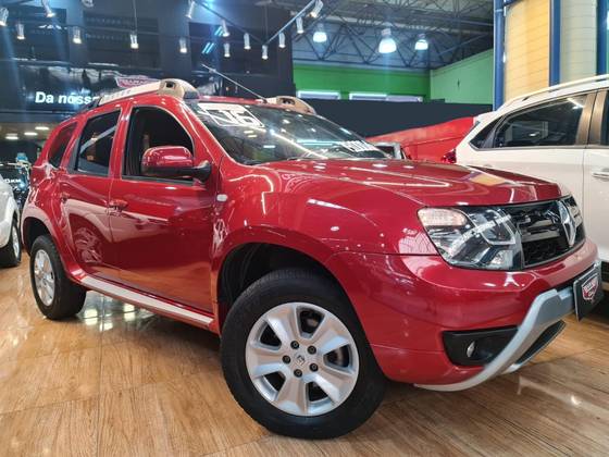 RENAULT DUSTER 2016