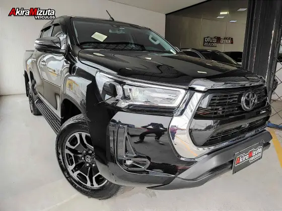 TOYOTA HILUX 2022