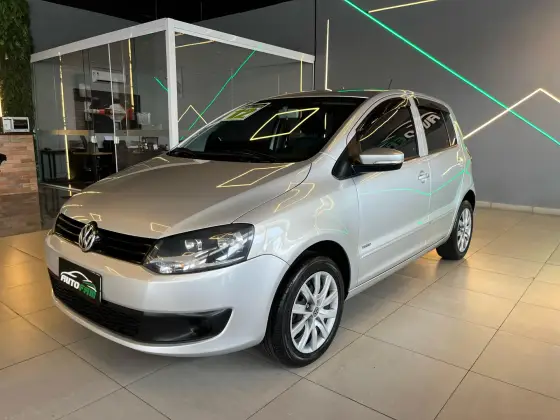VOLKSWAGEN FOX 2012