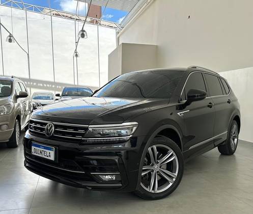 VOLKSWAGEN TIGUAN 2019