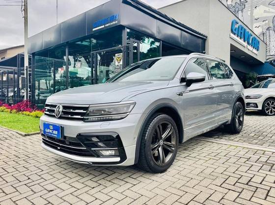VOLKSWAGEN TIGUAN 2020