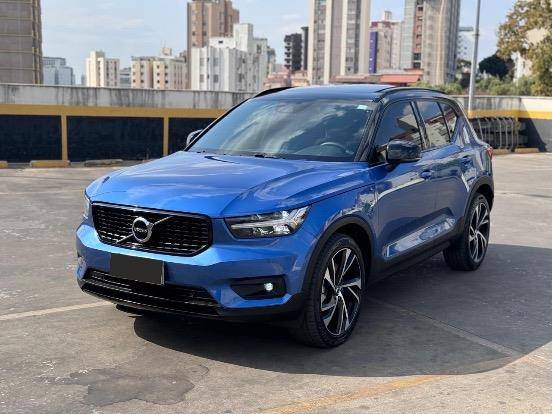 VOLVO XC40 2020