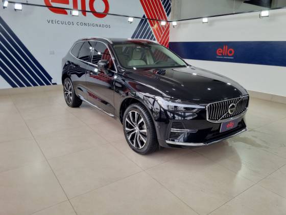 VOLVO XC60 2023