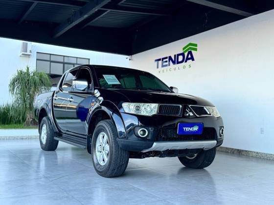 MITSUBISHI L200 TRITON 2013