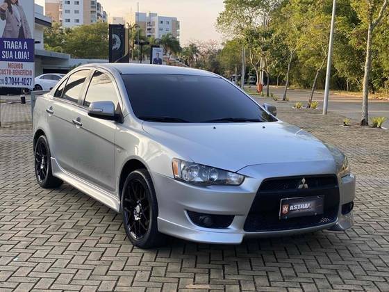 MITSUBISHI LANCER 2014