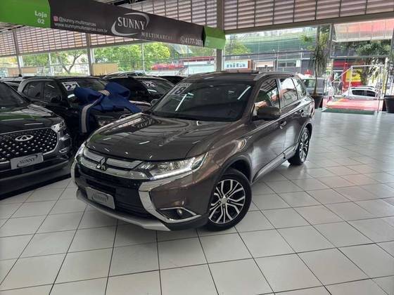 MITSUBISHI OUTLANDER 2018