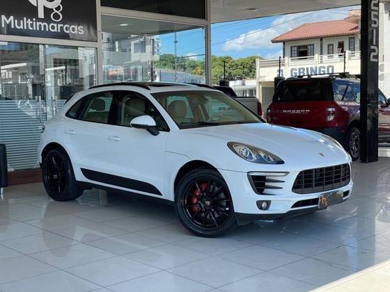 PORSCHE MACAN 2015