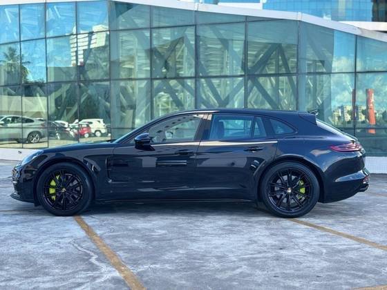 PORSCHE PANAMERA 2018
