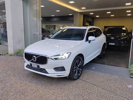 VOLVO XC60 2020