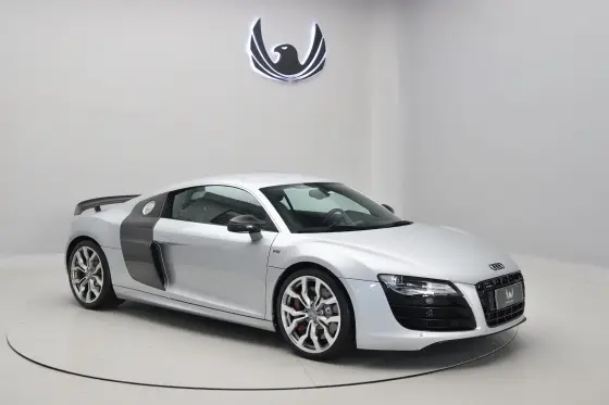 AUDI R8 2010