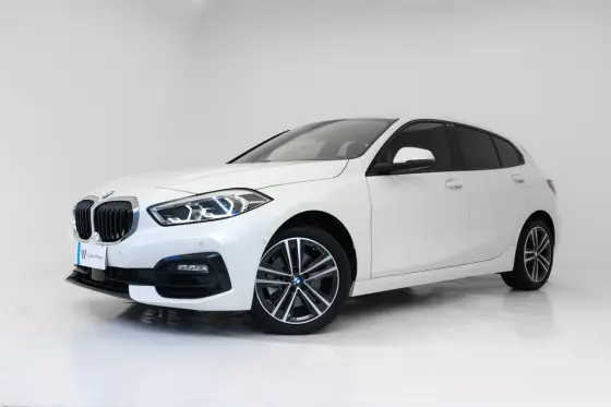 BMW 118i 2023