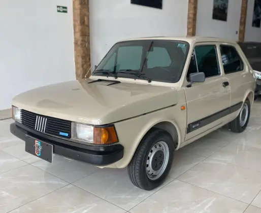 FIAT 147 1986