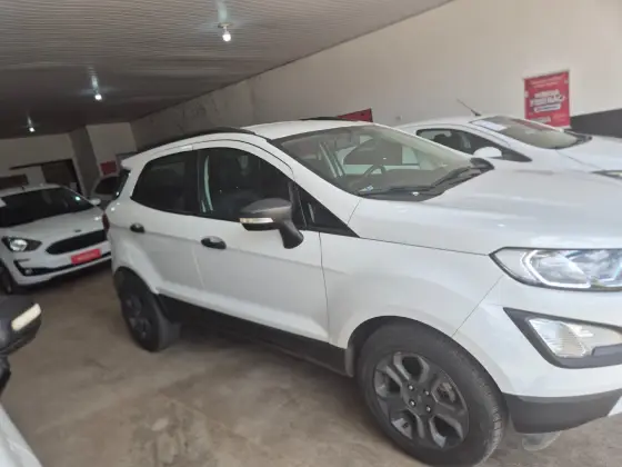 FORD ECOSPORT 2019