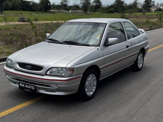 FORD ESCORT 1996