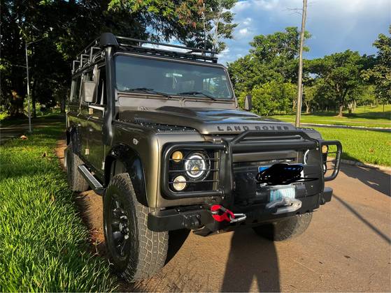 LAND ROVER DEFENDER 2011