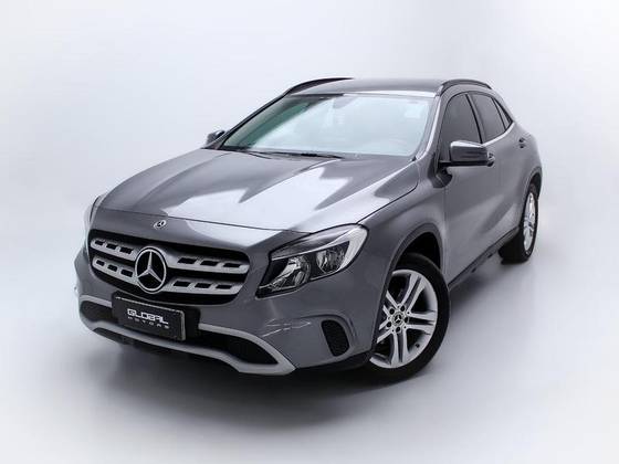 MERCEDES-BENZ GLA 200 2018