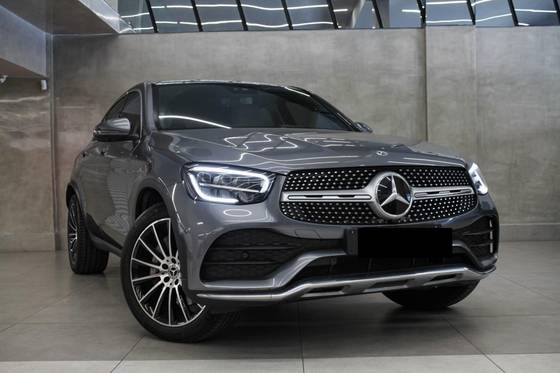 MERCEDES-BENZ GLC 300 2020