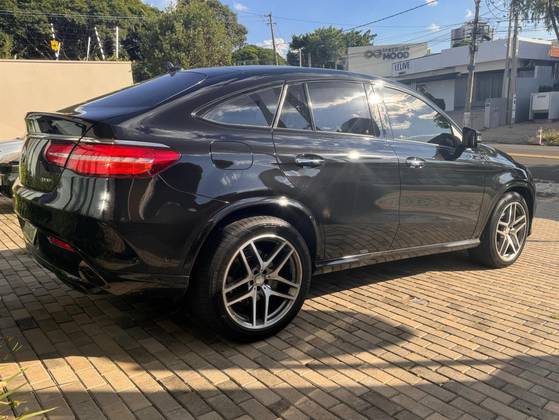 MERCEDES-BENZ GLE 400 2016