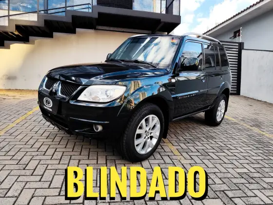 MITSUBISHI PAJERO TR4 2010