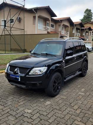 MITSUBISHI PAJERO TR4 2013