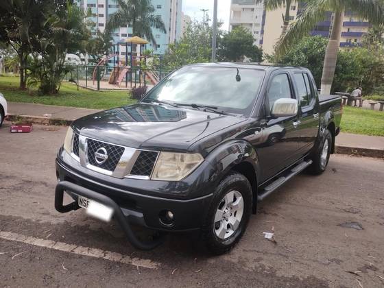NISSAN FRONTIER 2010
