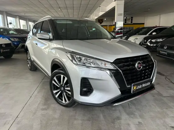 NISSAN KICKS 2022