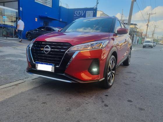NISSAN KICKS 2024
