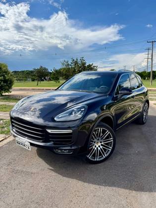 PORSCHE CAYENNE 2015
