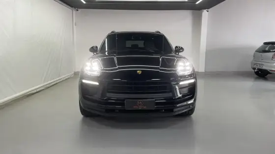PORSCHE MACAN 2022