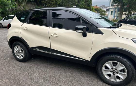 RENAULT CAPTUR 2021