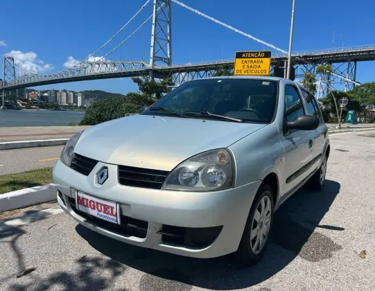 RENAULT CLIO 2009