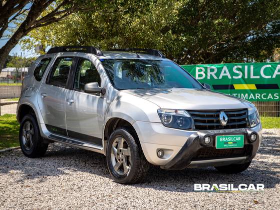 RENAULT DUSTER 2015