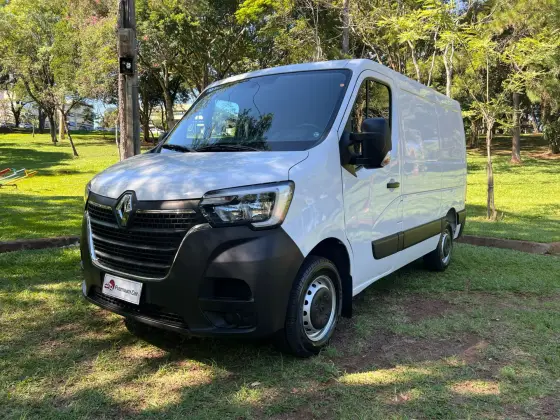 RENAULT MASTER 2023