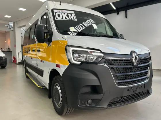 RENAULT MASTER 2025