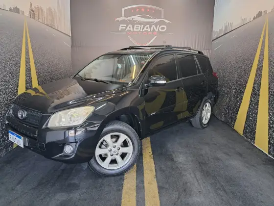 TOYOTA RAV4 2011