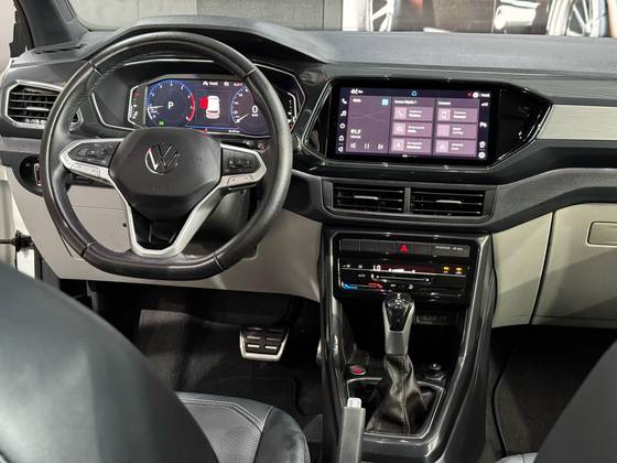 VOLKSWAGEN T-CROSS 2023