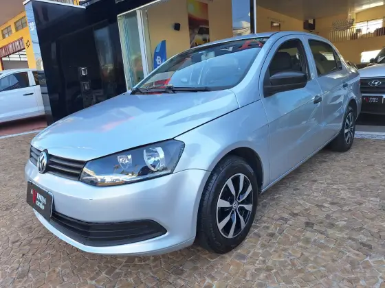 VOLKSWAGEN VOYAGE 2015