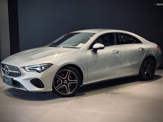 MERCEDES-BENZ CLA 200 2025